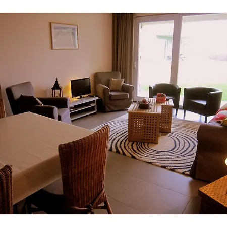 Modern Holiday In Near The Sea 펜션 위머로우